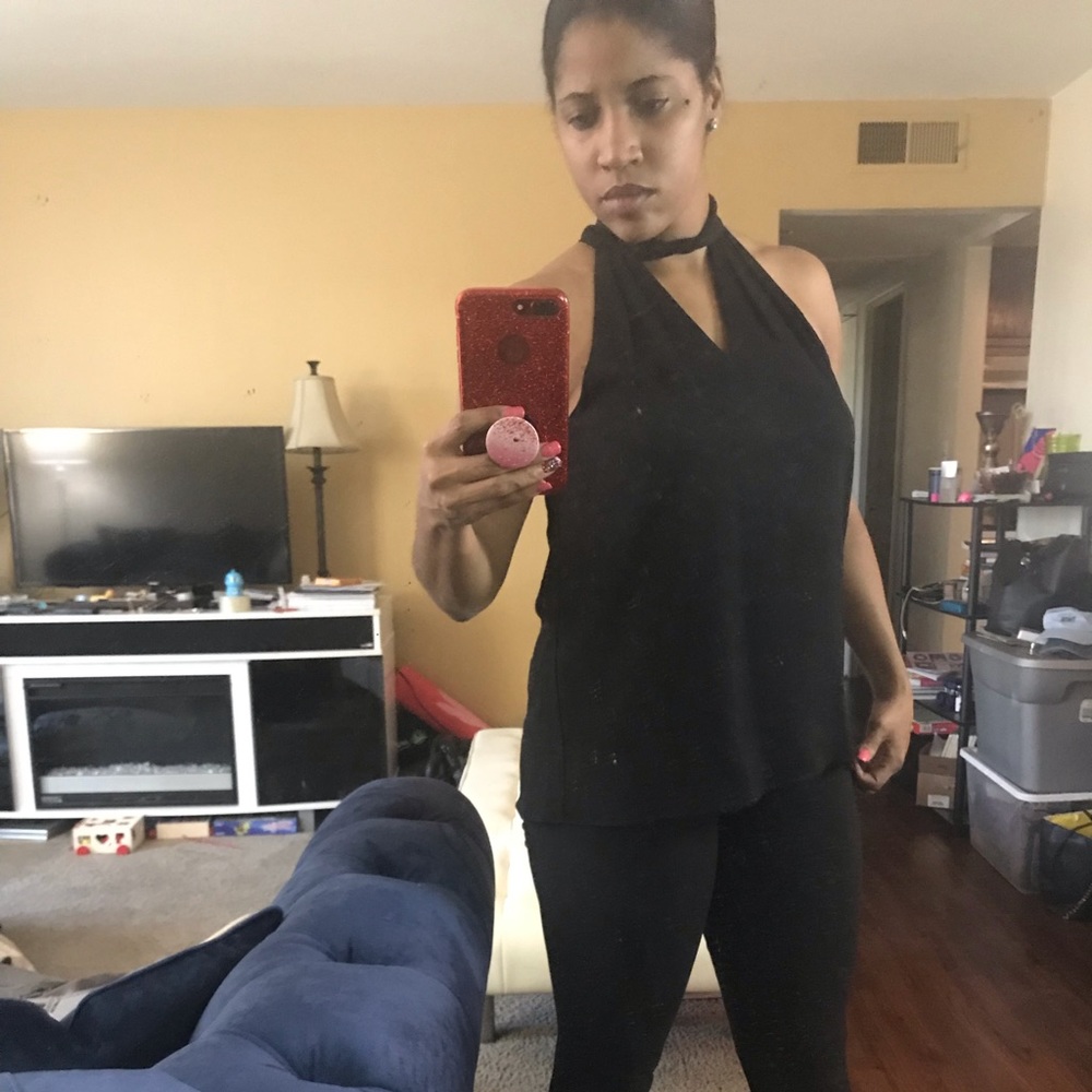 Sleeveless blouse